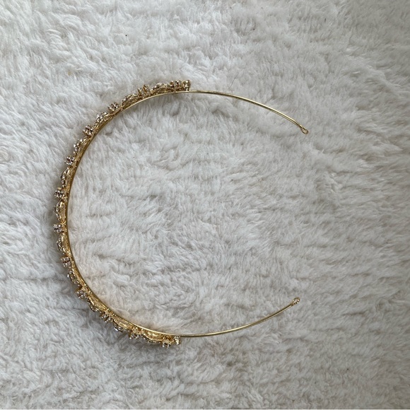 Crystal and gold headpiece - Picture 4 of 4